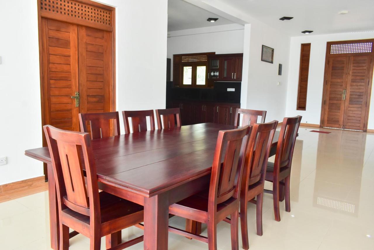 Minuri Villa Hikkaduwa Luaran gambar